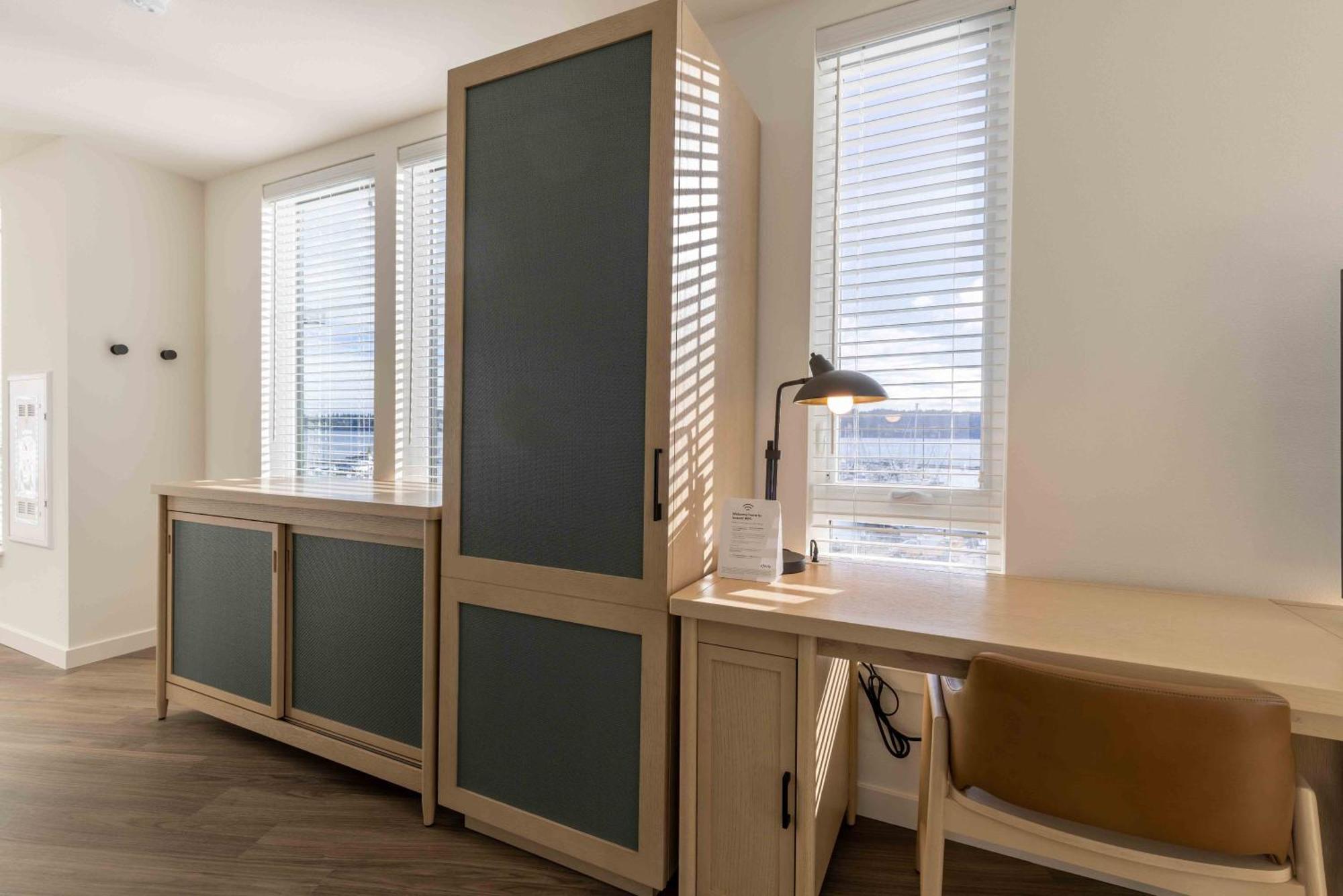 Marina Square Suites Bremerton Buitenkant foto